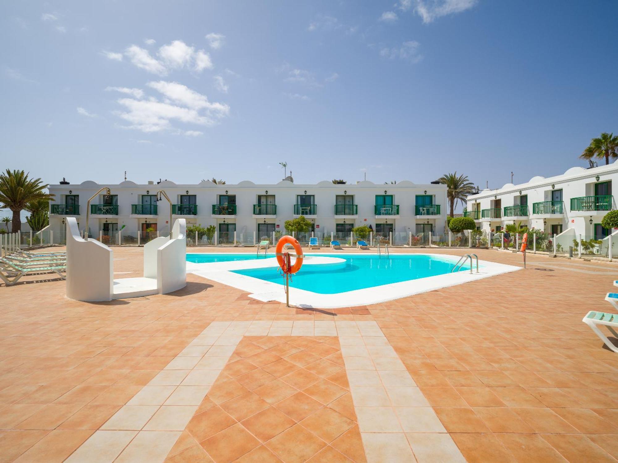 Sea Breeze Pool View & Wifi By Irent Fuerteventura Lägenhet Corralejo Exteriör bild